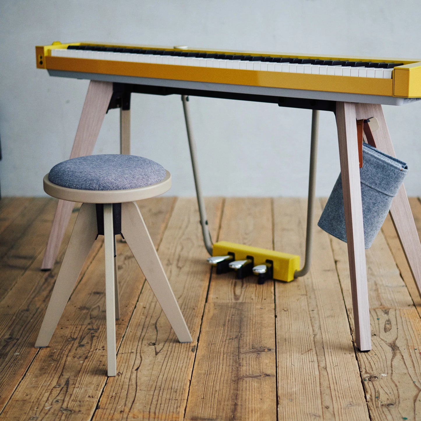 Casio CC7LT Piano Bench (Designed to match the PXS7000)