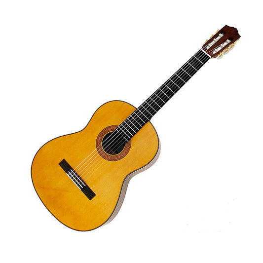 Yamaha C70 Classical Guitar with Spruce Top