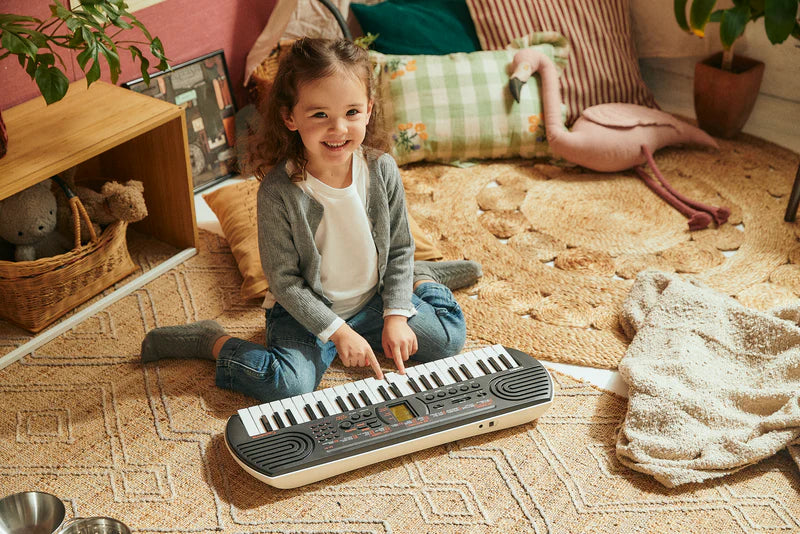 Casio SA-81 Mini Keyboard (Black)