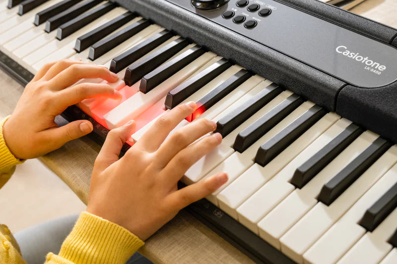 Casio LKS-450 Keyboard